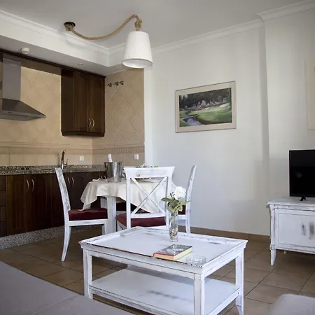 Apartamentos Vista Real-2